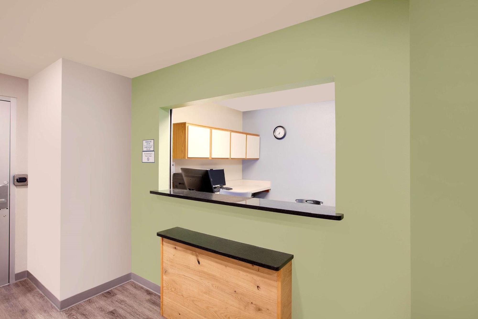 Extended Stay America Select Suites - Springdale Exterior photo